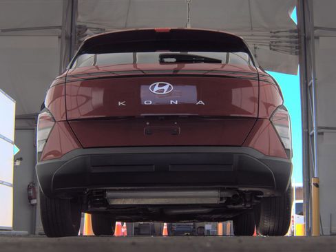 Used 2024 Hyundai Kona SEL FWD image 10