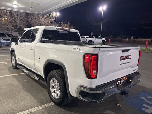 Used 2020 GMC Sierra 1500 SLE w/ SLE Value Package image 6