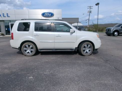 Used 2014 Honda Pilot Touring image 11