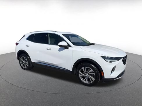 Used 2023 Buick Envision Essence image 2