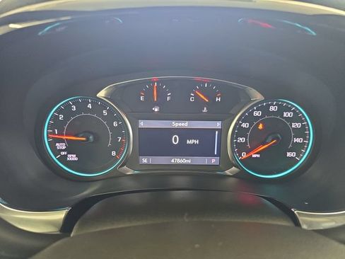 Used 2023 Chevrolet Traverse LT AWD/4WD image 18