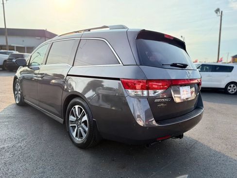 Used 2014 Honda Odyssey Touring Elite image 9