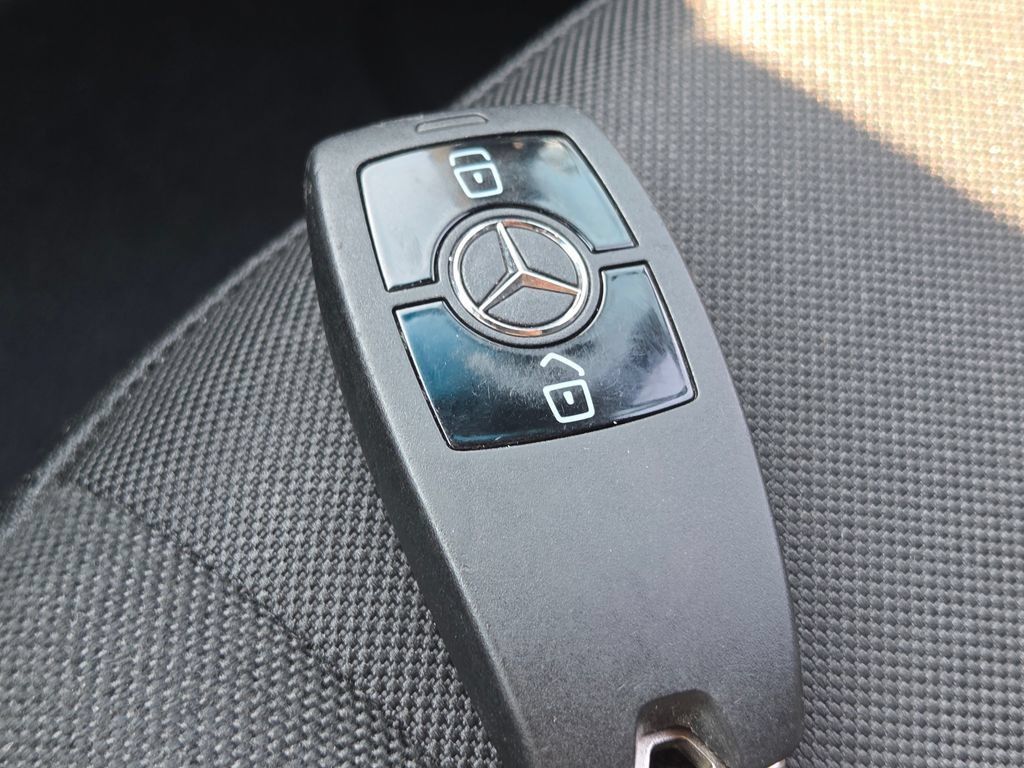 Used 2026 Mercedes-Benz Sprinter 2500 image 36