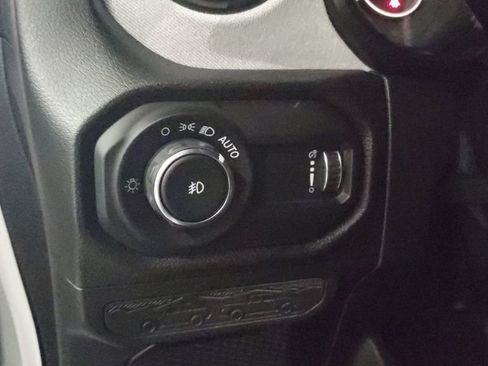 Used 2026 Jeep Wrangler Unlimited Sport AWD/4WD image 23