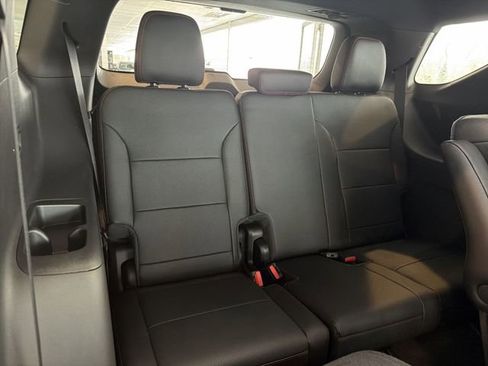 New 2026 Chevrolet Traverse RS image 17