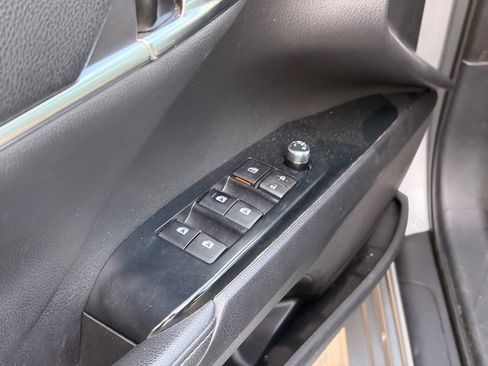 Used 2020 Toyota Camry XSE AWD/4WD image 20