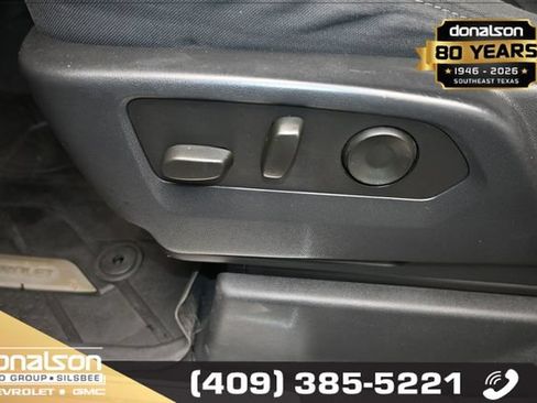 Used 2023 Chevrolet Silverado 1500 RST w/ Redline Edition AWD/4WD image 9