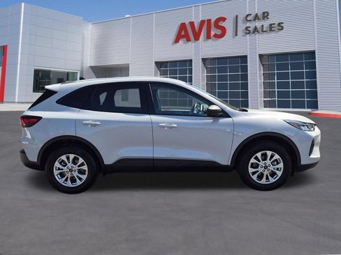 Used 2025 Ford Escape Active AWD/4WD image 5