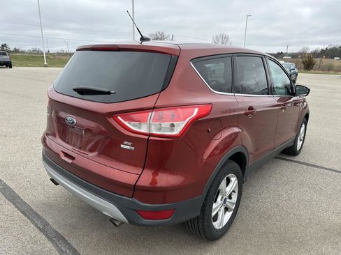 Used 2014 Ford Escape SE image 9