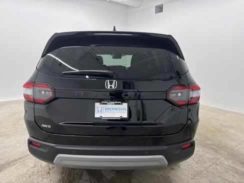 New 2025 Honda Pilot EX-L image 6