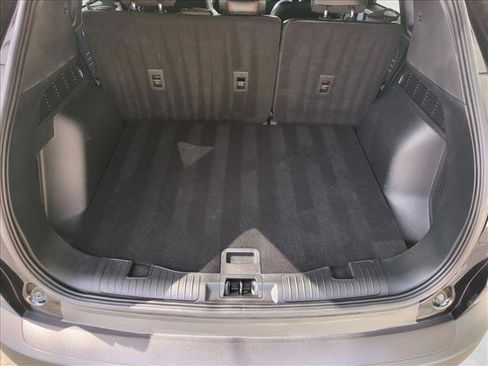 Used 2025 Ford Escape ST-Line AWD/4WD image 6