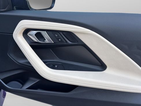 Used 2025 BMW 230i Coupe w/ Premium Package image 25