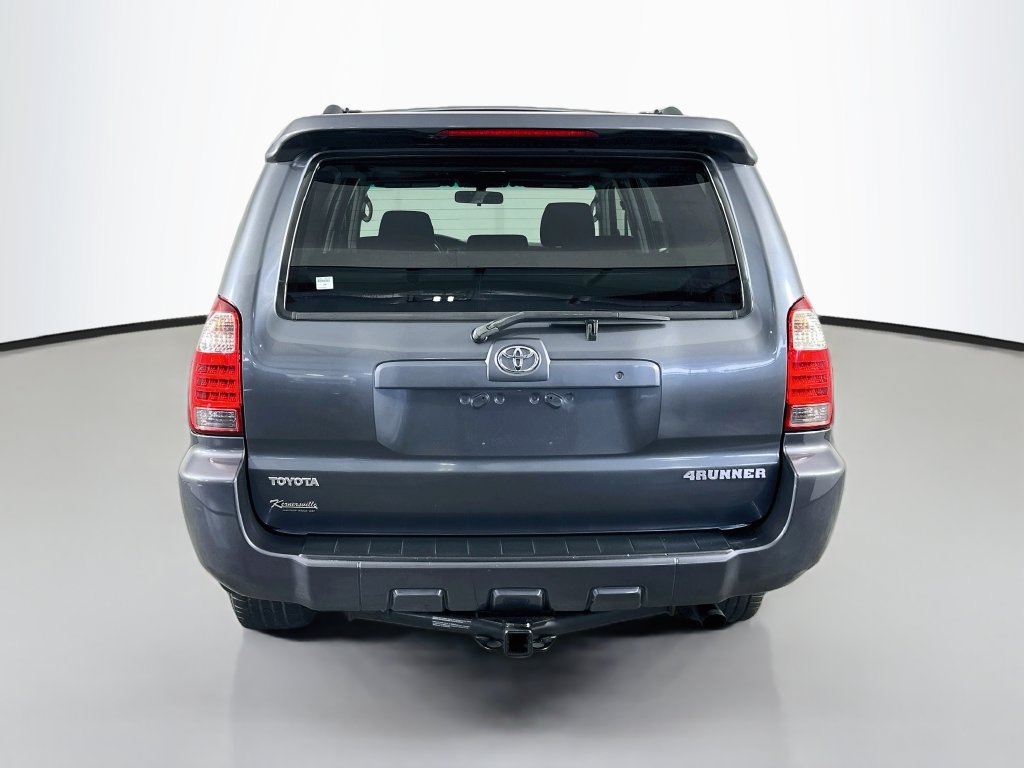 Used 2007 Toyota 4Runner SR5 AWD/4WD image 6