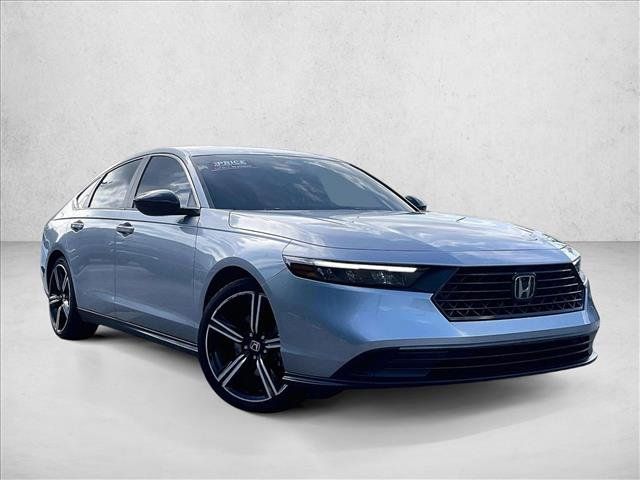 Used 2023 Honda Accord Sport image 12