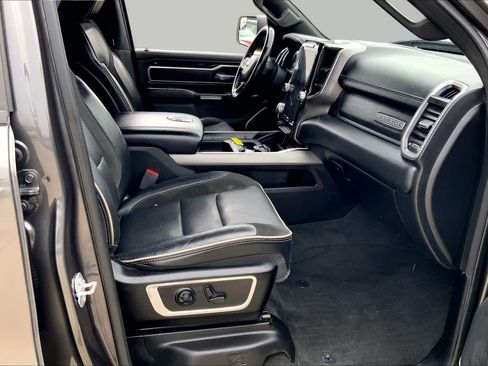 Used 2021 RAM 1500 Laramie RWD image 8
