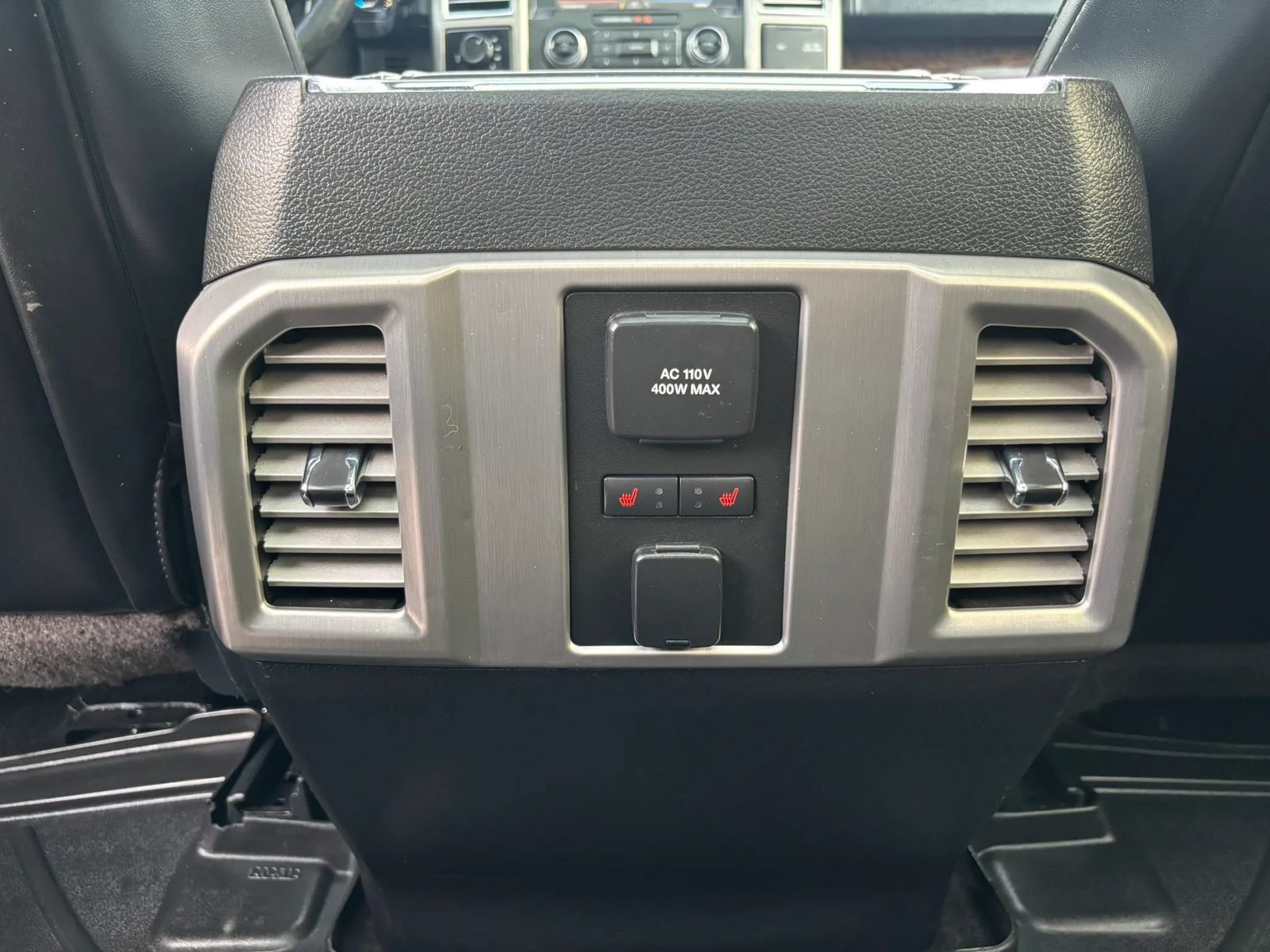 Used 2015 Ford F150 Platinum w/ Equipment Group 701A Luxury AWD/4WD image 18