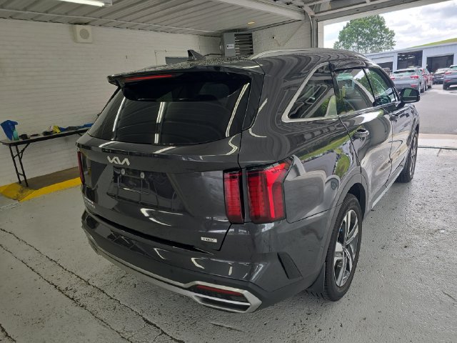 Used 2023 Kia Sorento EX AWD/4WD image 5