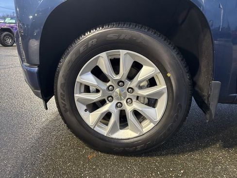 Used 2021 Chevrolet Silverado 1500 Custom image 6