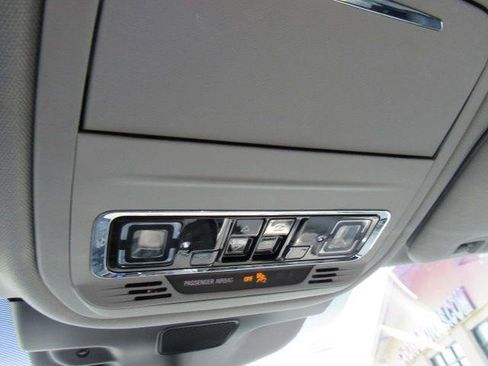 Used 2020 Lincoln Aviator Reserve w/ Equipment Group 202A image 27