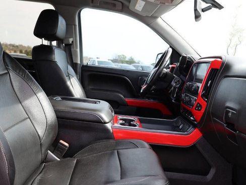 Used 2017 GMC Sierra 1500 SLT w/ SLT Premium Package image 15