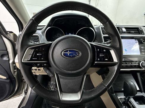 Used 2019 Subaru Outback 3.6R Limited image 16