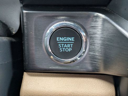 Certified 2024 Ford F350 Lariat w/ Chrome Package image 23