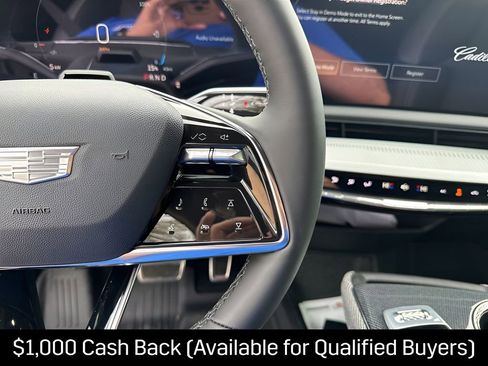 New 2026 Cadillac Optiq Sport 1 w/ LPO, Floor Liner Package AWD/4WD image 31
