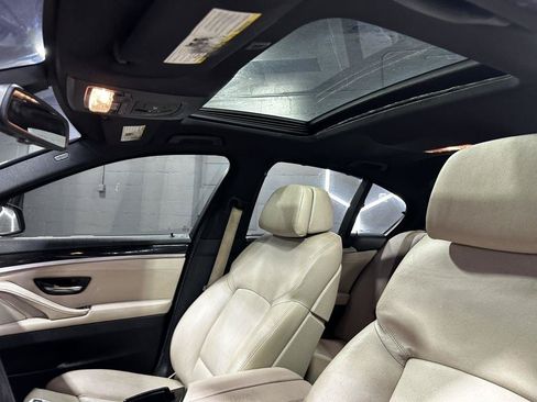Used 2011 BMW 535i Sedan RWD image 25