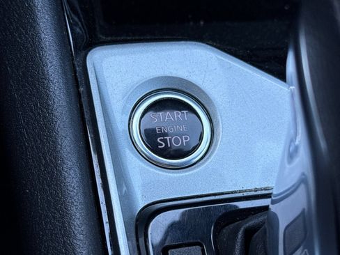 Used 2024 Nissan Altima 2.5 SV FWD image 26