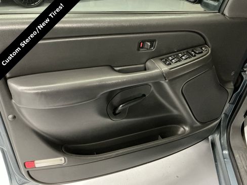 Used 2006 GMC Sierra 1500 SL image 16