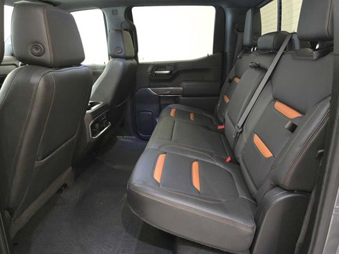 Used 2021 GMC Sierra 1500 AT4 w/ AT4 Premium Package AWD/4WD image 24