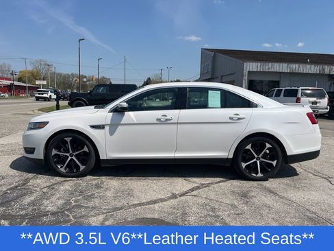 Used 2018 Ford Taurus SEL w/ Equipment Group 201A AWD/4WD image 2