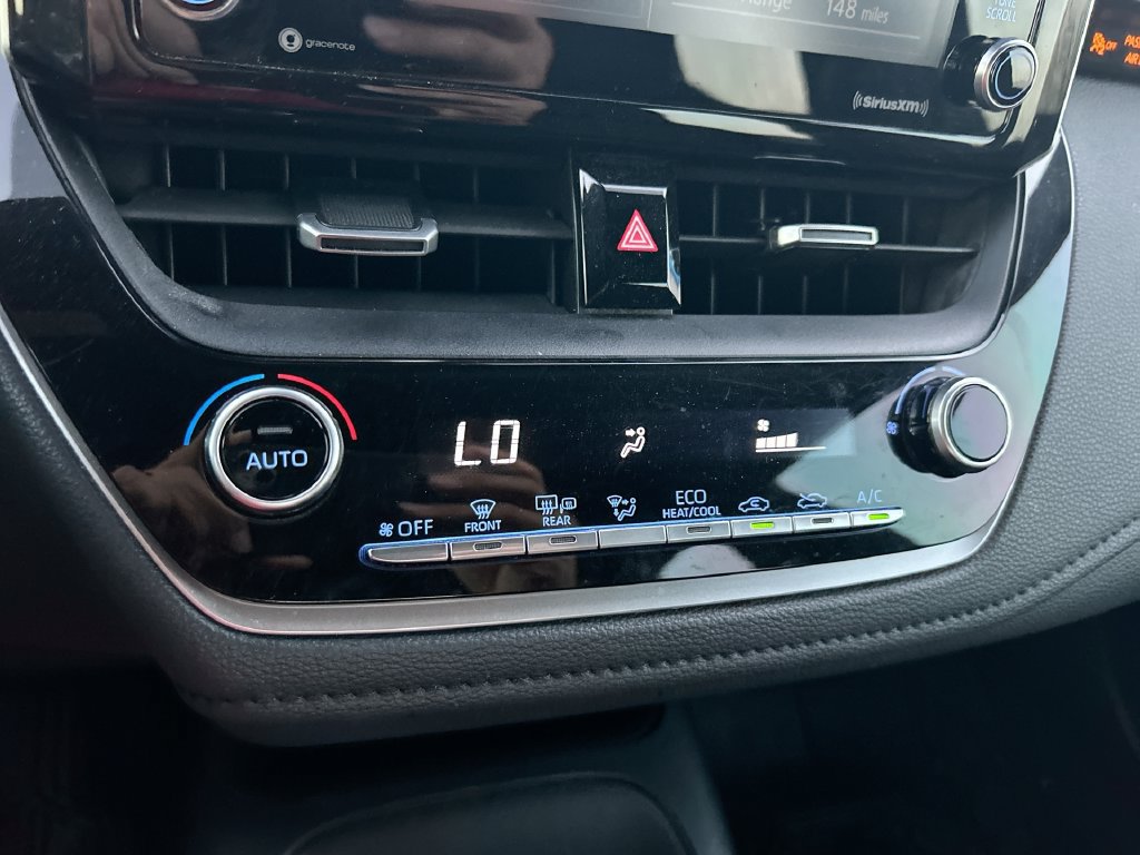 Used 2021 Toyota Corolla SE FWD image 23