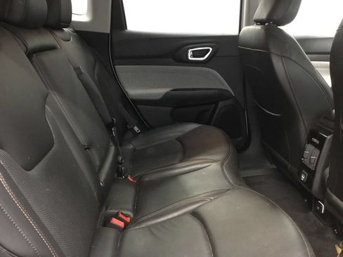 Used 2022 Jeep Compass Latitude AWD/4WD image 19