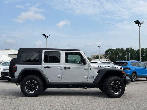 Used 2024 Jeep Wrangler Unlimited Rubicon 4xe AWD/4WD image 4