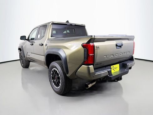 New 2026 Toyota Tacoma TRD Off-Road AWD/4WD image 7