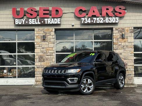 Used 2019 Jeep Compass Limited AWD/4WD image 1