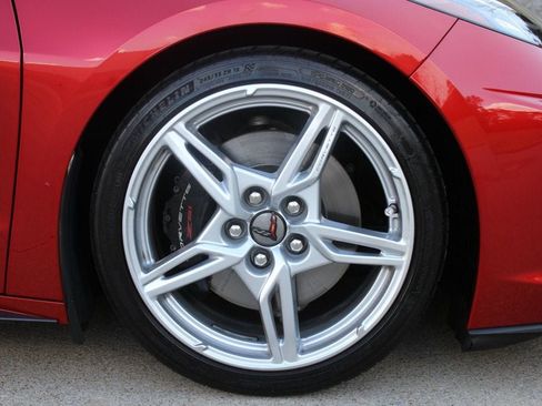 Used 2022 Chevrolet Corvette Stingray Preferred Cpe w/ Z51 Performance Package RWD image 28