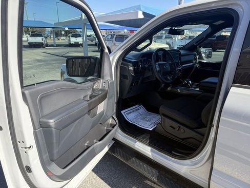 Used 2023 Ford F150 XLT w/ Equipment Group 302A High image 15