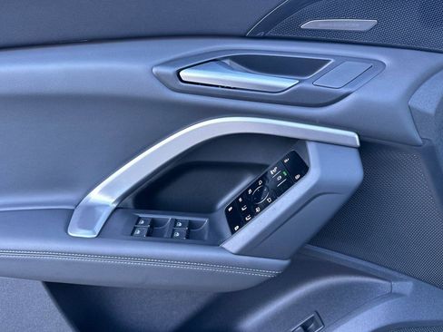 Certified 2025 Audi Q5 Premium Plus w/ Premium Plus image 11