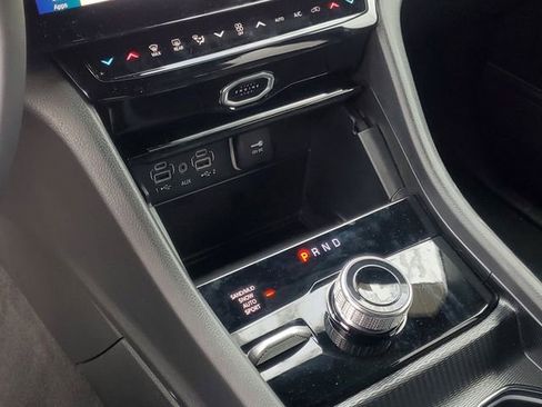 New 2026 Jeep Grand Cherokee Limited w/ Limited Altitude Package image 15