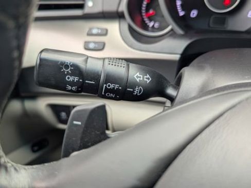 Used 2012 Acura TL w/ Technology Package image 29