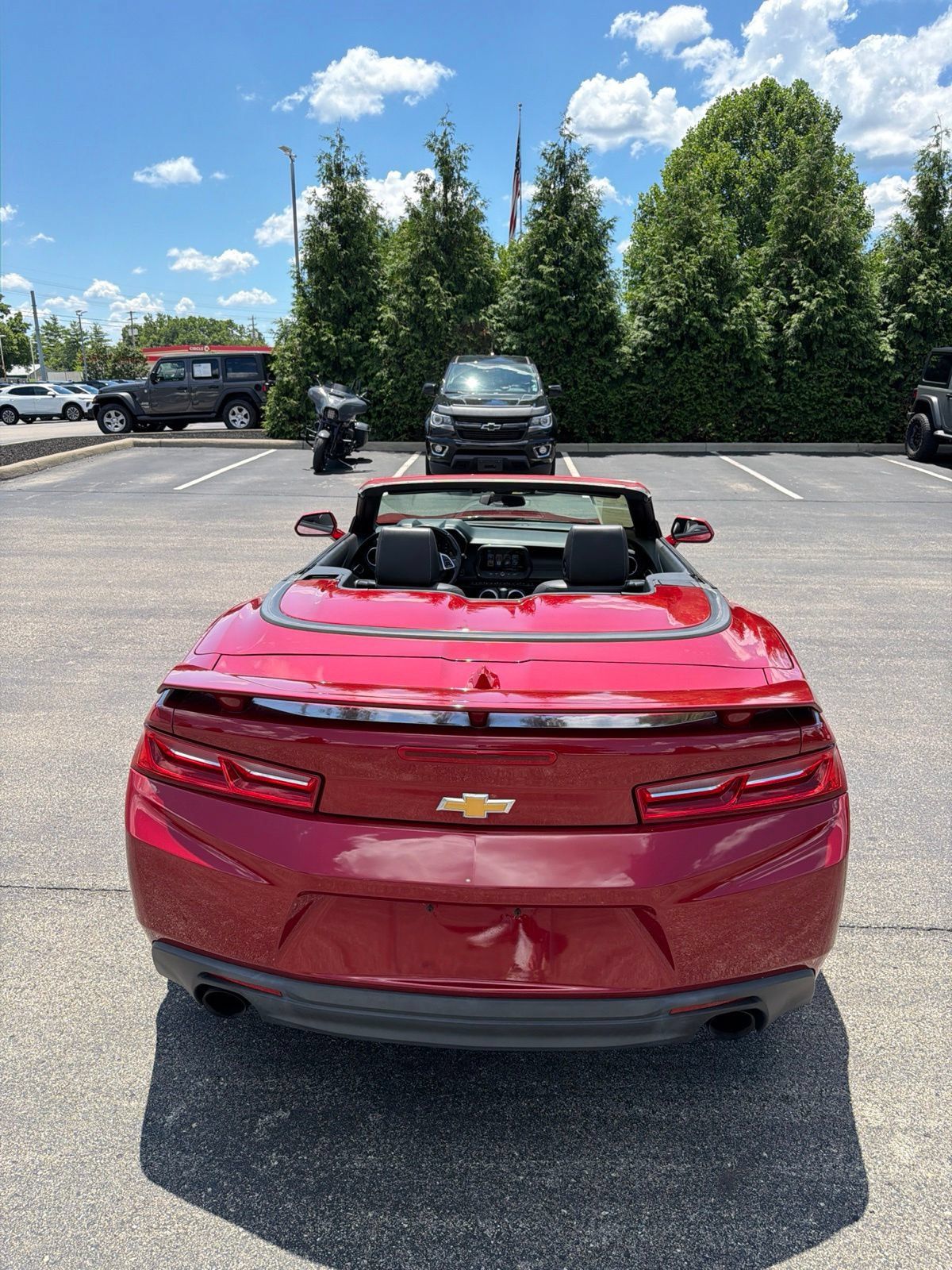 Used 2016 Chevrolet Camaro LT RWD image 10