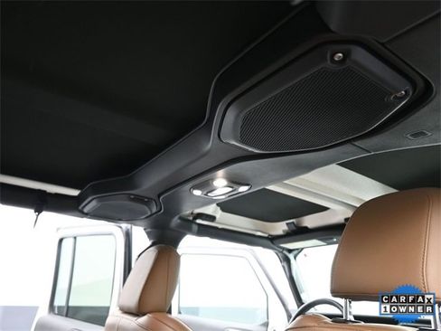 Used 2022 Jeep Gladiator Overland w/ Popular Equipment Package image 27