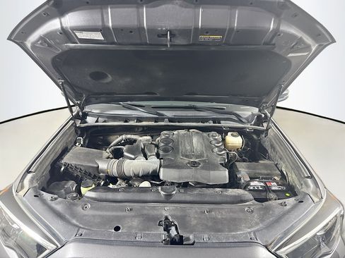 Certified 2018 Toyota 4Runner Limited image 28