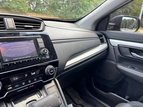 Used 2020 Honda CR-V LX image 14