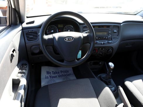 Used 2008 Kia Rio5 LX w/ PWR Pkg image 13