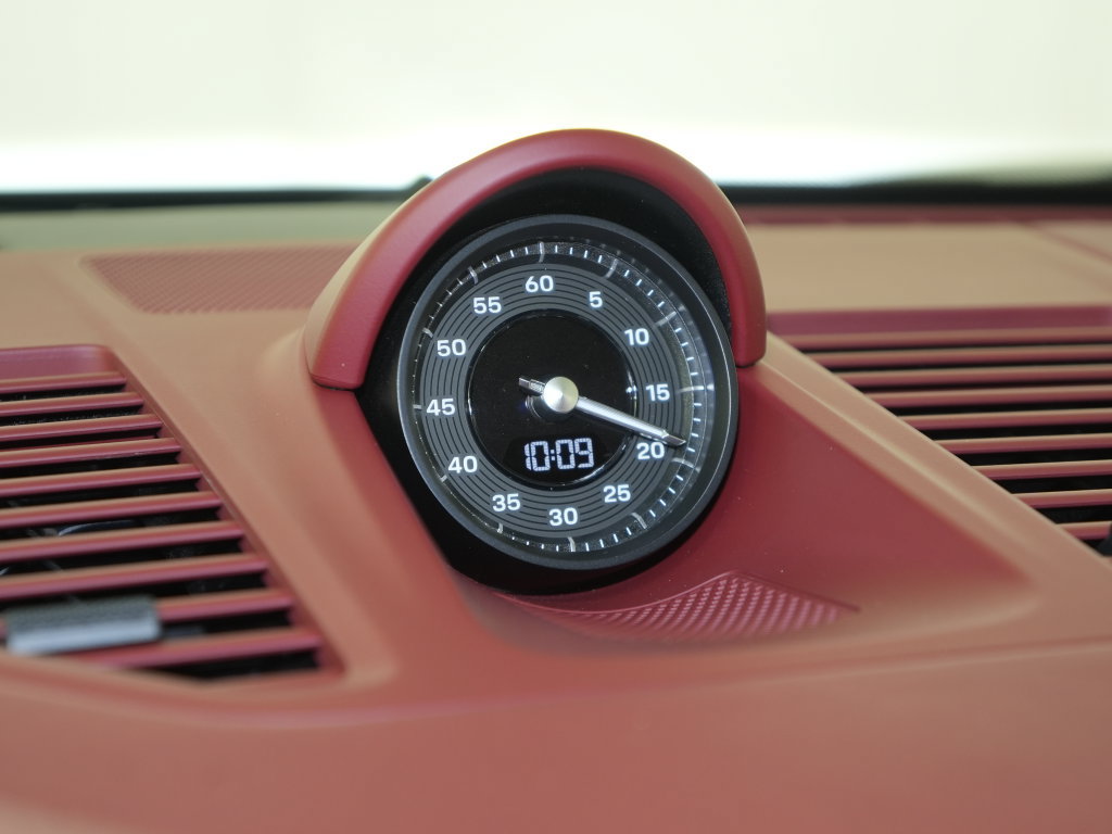 Certified 2023 Porsche 911 Carrera GTS w/ Premium Package RWD image 37