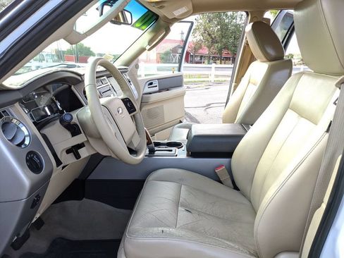 Used 2010 Ford Expedition Eddie Bauer AWD/4WD image 16