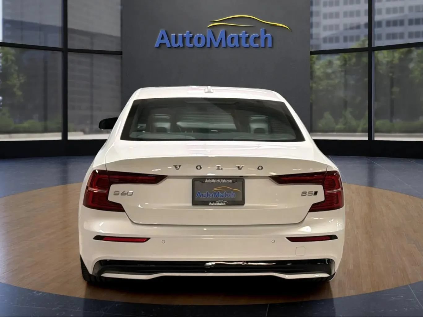 Used 2024 Volvo S60 B5 Plus w/ Climate Package AWD/4WD image 10